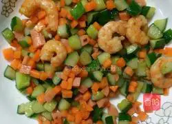 Illustration of how to make stir-fried shrimps 7