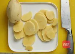 Spicy Griddle Potatoes Illustration of how to make potatoes 1