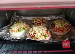 Super simple love ❤ rice pizza recipe illustration 13