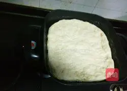 Illustration of how to make pan pizza 6