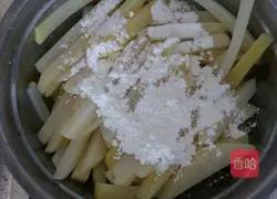 Illustration of how to make fried potato chips (French fries) 3