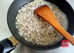 Illustration of how to make beef soup 9