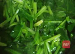 Illustration of how to make nut spinach mixed with sesame sauce 4