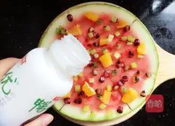 Watermelon Pizza Recipe Illustration 9