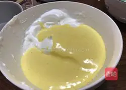 Illustration of how to make original chiffon cake 9