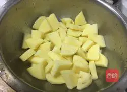 Pork and potato slices Practice illustration 2