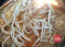 Thai Tom Yum Kung Assorted Pot Recipe Illustration 12