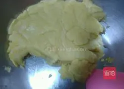 Illustration of how to make pineapple cake with pure pineapple filling 2