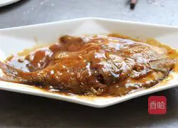 Illustration of home-style braised pomfret 8