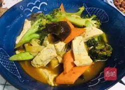 Illustration of how to make Xiabu Thai Tom Yum Soup with Maocai 6