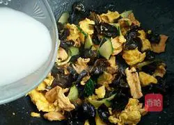 Vinegar Mushu Pork Recipe Illustration 10