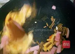 Illustration of how to make kimchi and scrambled eggs 7