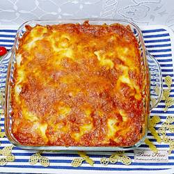 Baked Spaghetti with Shrimp and Cheese