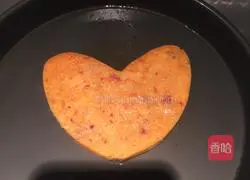 Illustration of how to make love kimchi cake 7