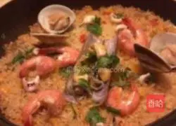 Spanish Baked Rice Recipe Illustration 3