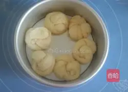 Old Golden Bread Recipe Illustration 10