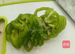 Illustration of how to make Chinese pizza 1