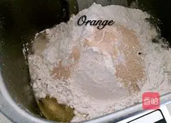 Illustration of how to make Middle Eastern pocket bread 2