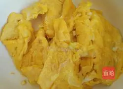 Illustration of how to make instant Mushu Pork 2