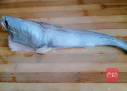 Illustration of how to make Korean spicy fish 1