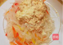 Illustration of how to make shredded tuna and radish salad 6