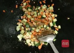 Illustration of how to make cucumber, pork ribs and diced chicken in sauce 9