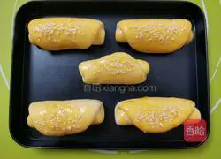 Illustration of how to make butter bread (mulberry jam) bread 11