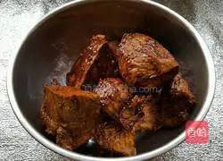 Illustration of how to cook beef 3