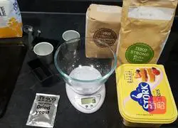 Illustration of how to make British buns 1