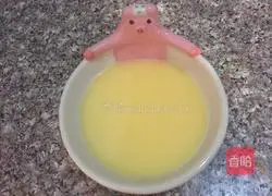 Illustration of how to make steamed chicken cake 3