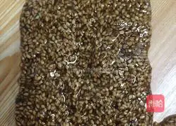 Illustration of how to make sesame candy 8