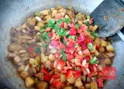 Illustration of how to make Babao Chili Sauce 13