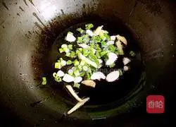 Illustration of how to cook herring in sauce 4