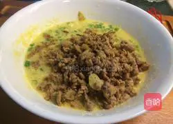 Illustration of how to make Spanish spaghetti omelette 6