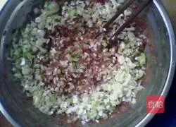 Illustration of how to make tofu boxes 2