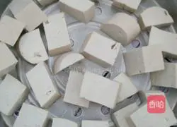 Illustration of how to make moldy bean curd 1