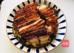 Illustration of how to make pork with pickled vegetables 9