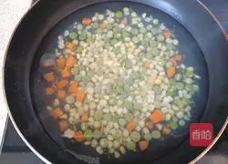 Mini pizza (baby version) recipe illustration 3