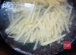 Illustration of how to make homemade French fries 5