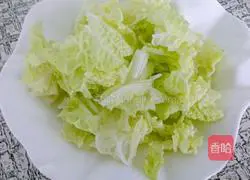 Illustration of how to make carrot meatball and vermicelli soup 2