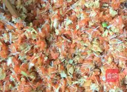 Illustration of how to cook bread with vegetable juice 4