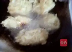 Illustration of home-style potato shredded cake 3