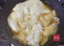 Illustration of how to make homemade tofu (tofu curd) 8