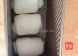 Illustration of how to make fresh milk toast 5