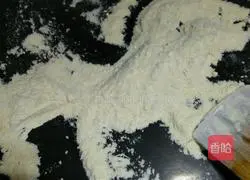 Illustration of how to make sugar cake 3