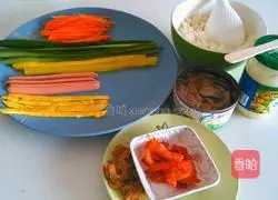 Illustration of how to make tuna, spicy cabbage and kimbap 5