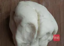 Illustration of how to make prawn and vegetable pizza 2