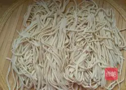 Mushroom braised noodles.Recipe 15