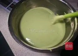 Illustration of how to make matcha mango cake roll 8