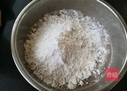 Chocolate Banana Muffin Cake Recipe Illustration 7